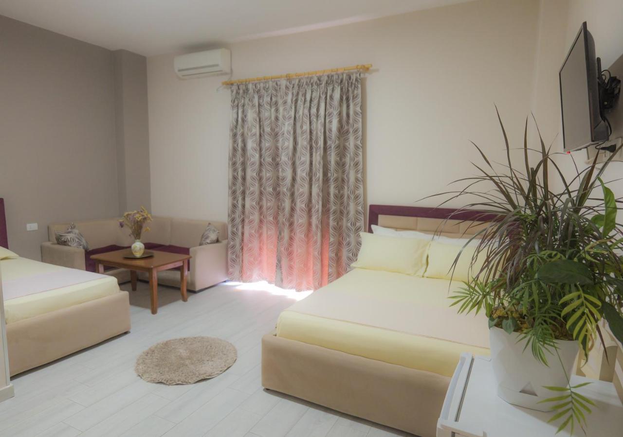 Hotel Vila Dedej Durres Exterior photo