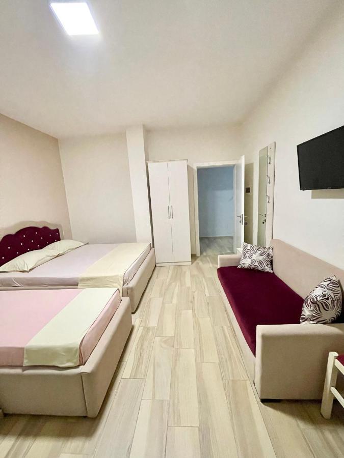 Hotel Vila Dedej Durres Exterior photo