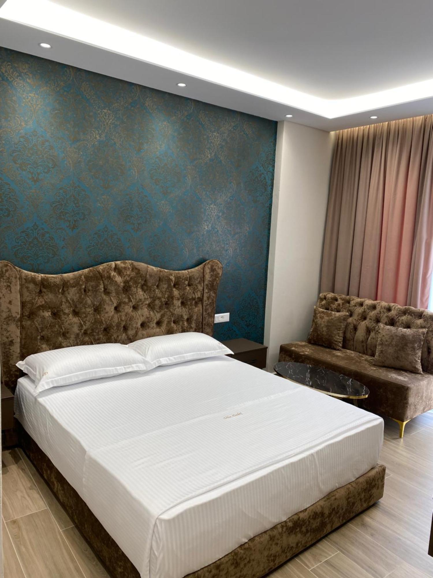 Hotel Vila Dedej Durres Exterior photo